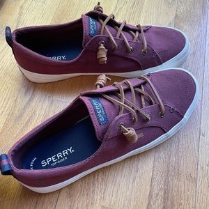 LIKE NEW Sperry sneakers 9.5
